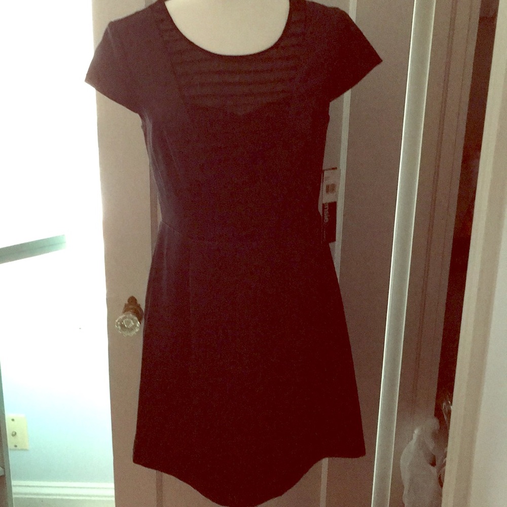 Black size 8 Kenzie dress